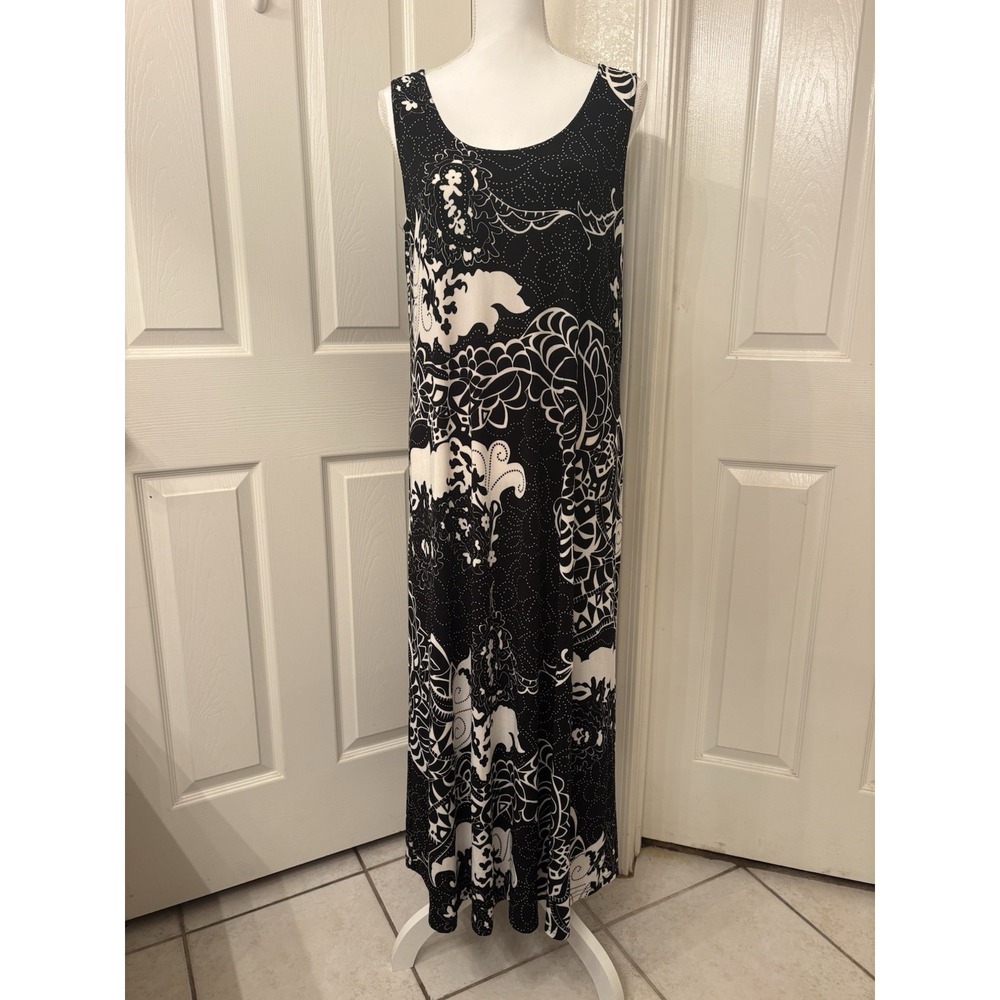 Jostar Maxi Dress Women Medium Black White Floral Scoop Neck Sleeveless Pullover